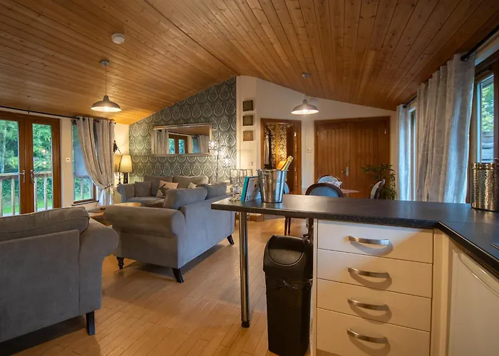 Argente - Still Rabbit - Hot Tub - Yorkshire