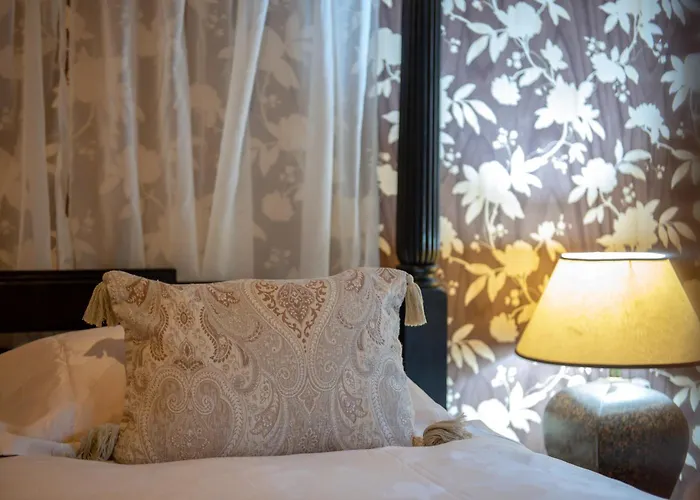 Argente - Still Rabbit - Hot Tub - Yorkshire Selby